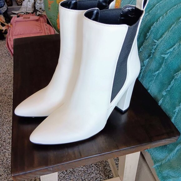 Vince Camuto Leather Booties - Picture 1 of 6